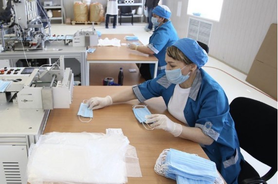 На Южном Урале запущена линия по производству медицинских масок